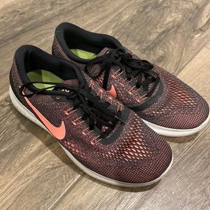 Nike Free Run Shoes Sz 8.5